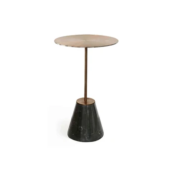 Мраморный столик с небольшим краем, светлая роскошная вставка, диван в гостиной, чайный поднос, кофейня, столик с закругленным углом