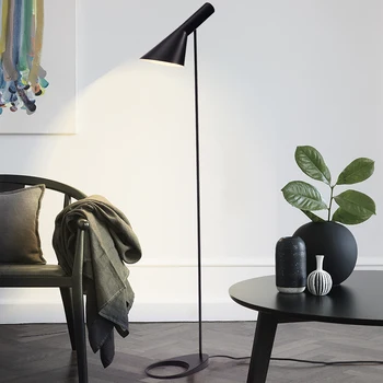Угловой торшер E27, черно-белые светодиодные настольные лампы со штекером AJ, настенное бра для гостиной, декор в скандинавском стиле, домашние подставки для ламп